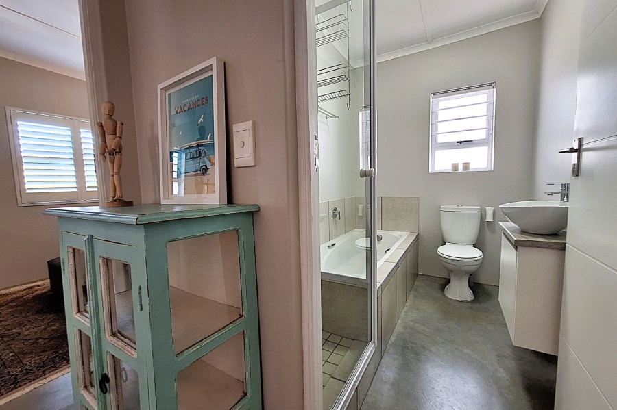 2 Bedroom Property for Sale in Britannia Bay Western Cape